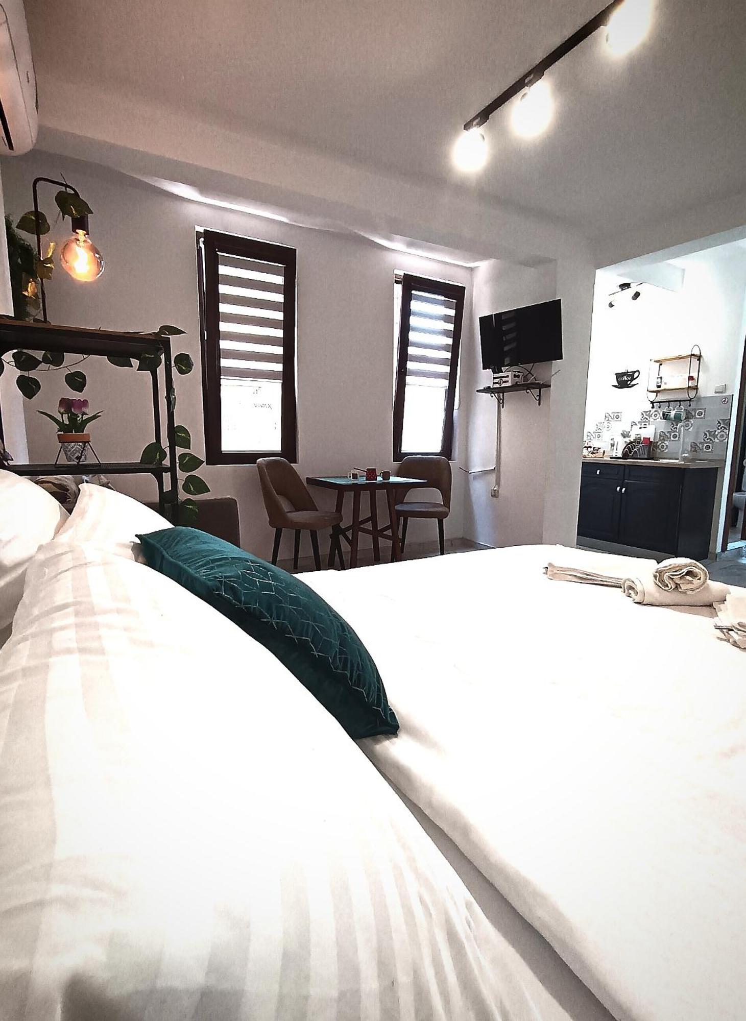 Atonika Apartments Bitola Zimmer foto
